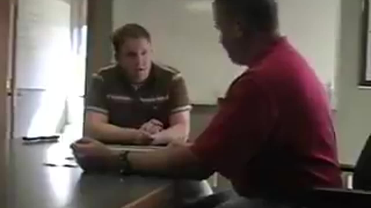 2009 Veteran Confronting Tim Walz’s staff over claims he served in Afghanistan