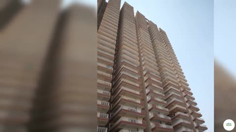 Gaur City 7th Avenue 2/3 BHK Flats Noida Extension