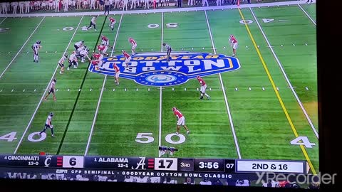 Bama defense is keeping Bama in the game.