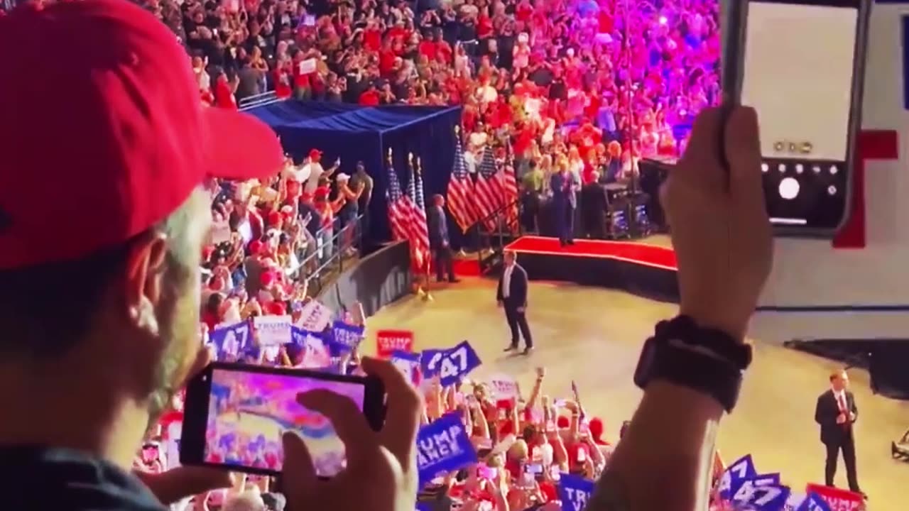 YUUUGE RALLY!!!😍🇺🇸🥳🥳🥳