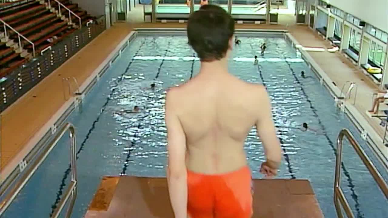 funny clips of Mr Bean dive