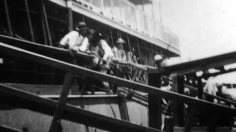 Cuban Volunteers Embarking (1898 Original Black & White Film)