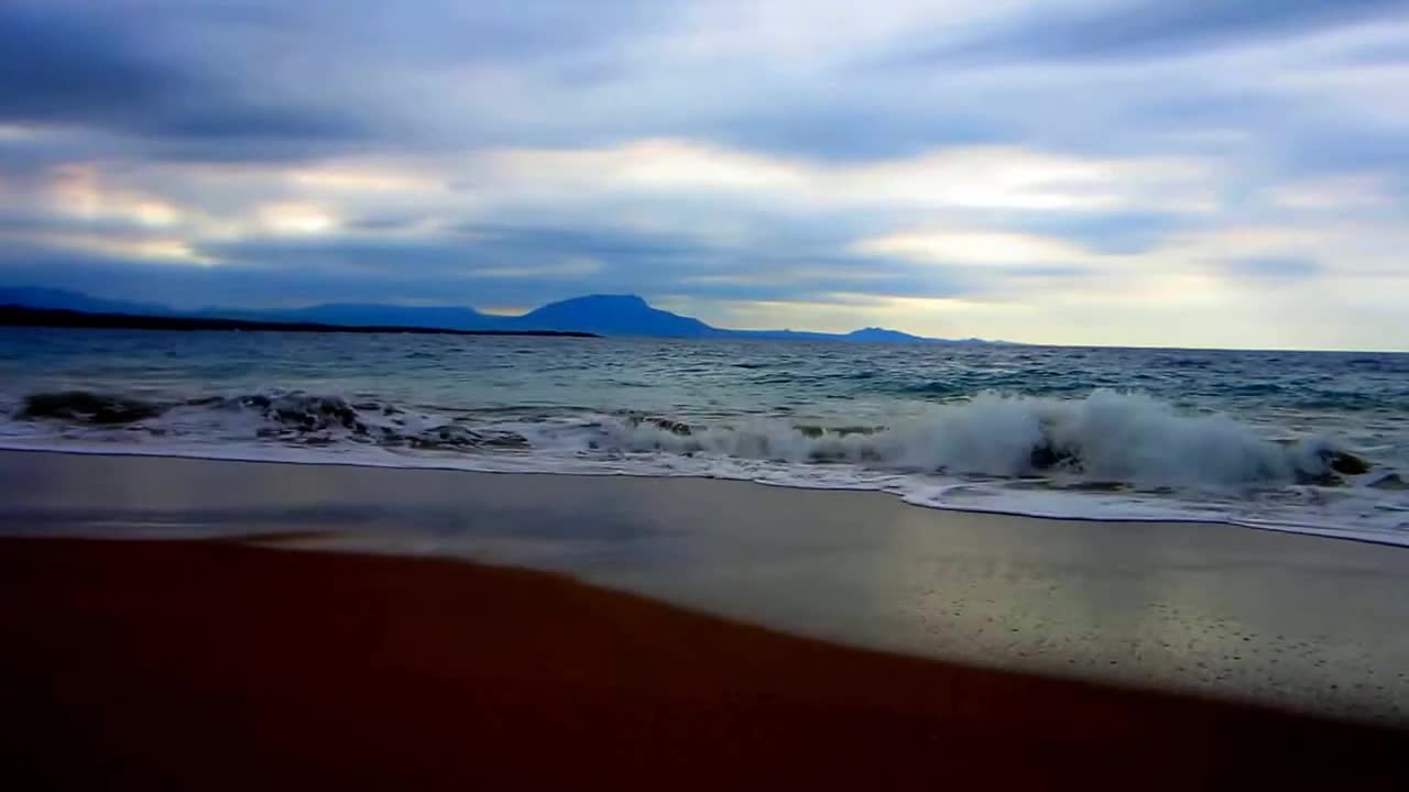 Sosua Beach Waves at the evening, Republica Dominicana