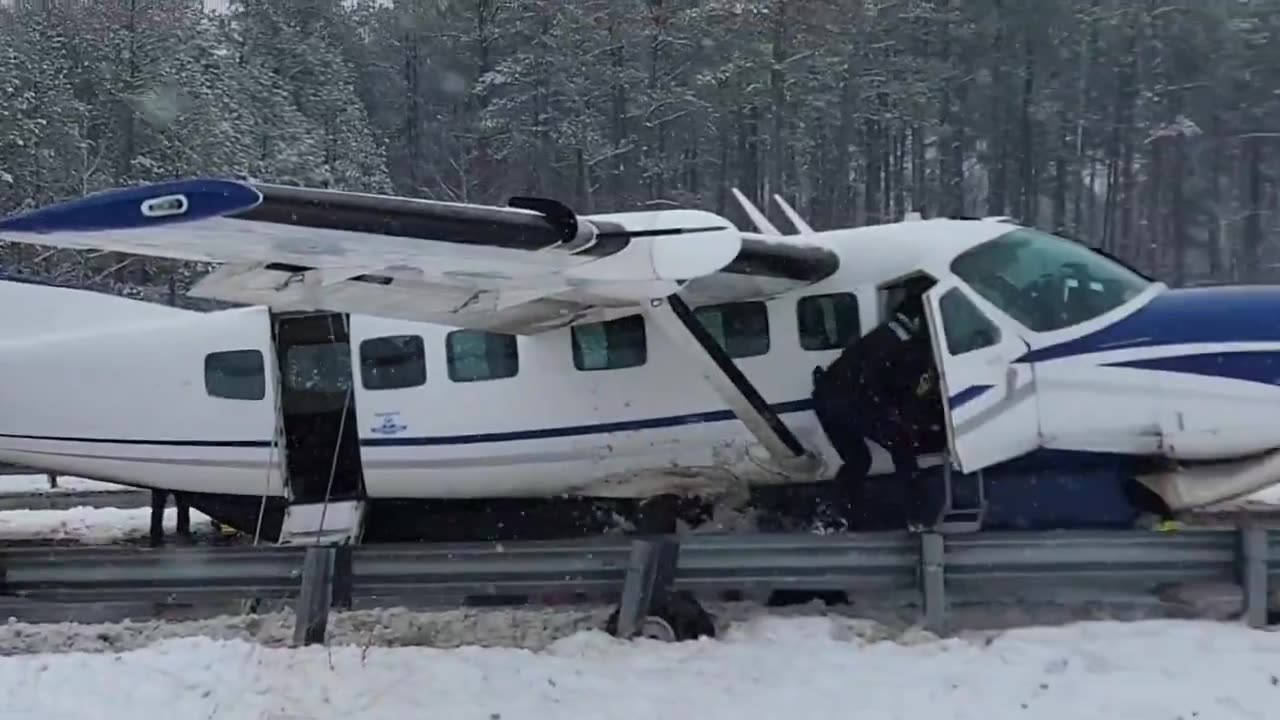Plane Crashes on Virginia Highway