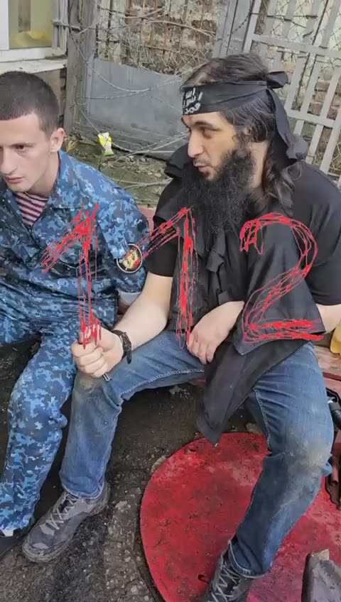 Criminals have taken two employees of prison No. 1 in Rostov hostage.