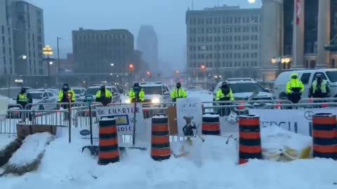 Capital's Convoy for Freedom blockades have been replaced by police blockades overnight