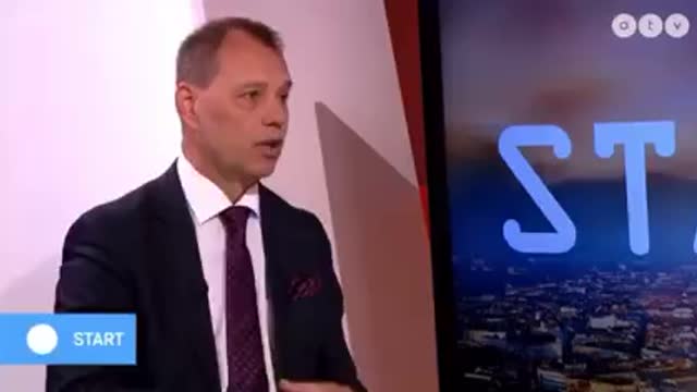 Szlávik! Sajat gyereket beoltatná?