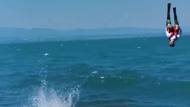 Best skating set up near the ocean🥰😍⛷