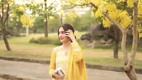 She is pretty girl aiza khan