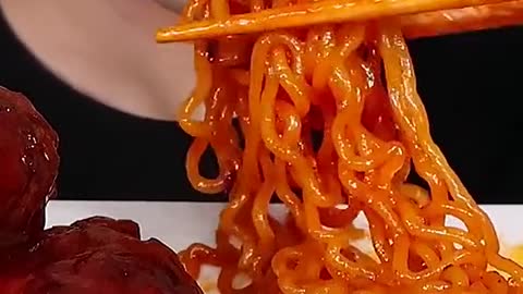 Spicy Fire Noodles, Fried Chicken #zoeyasmr #zoeymukbang #bigbites #mukbang #asmr #food #먹방 #틱톡푸드 #s