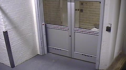 5501LHOBBALoadingDockEast_2021-01-06_02h20min00s810ms.mp4