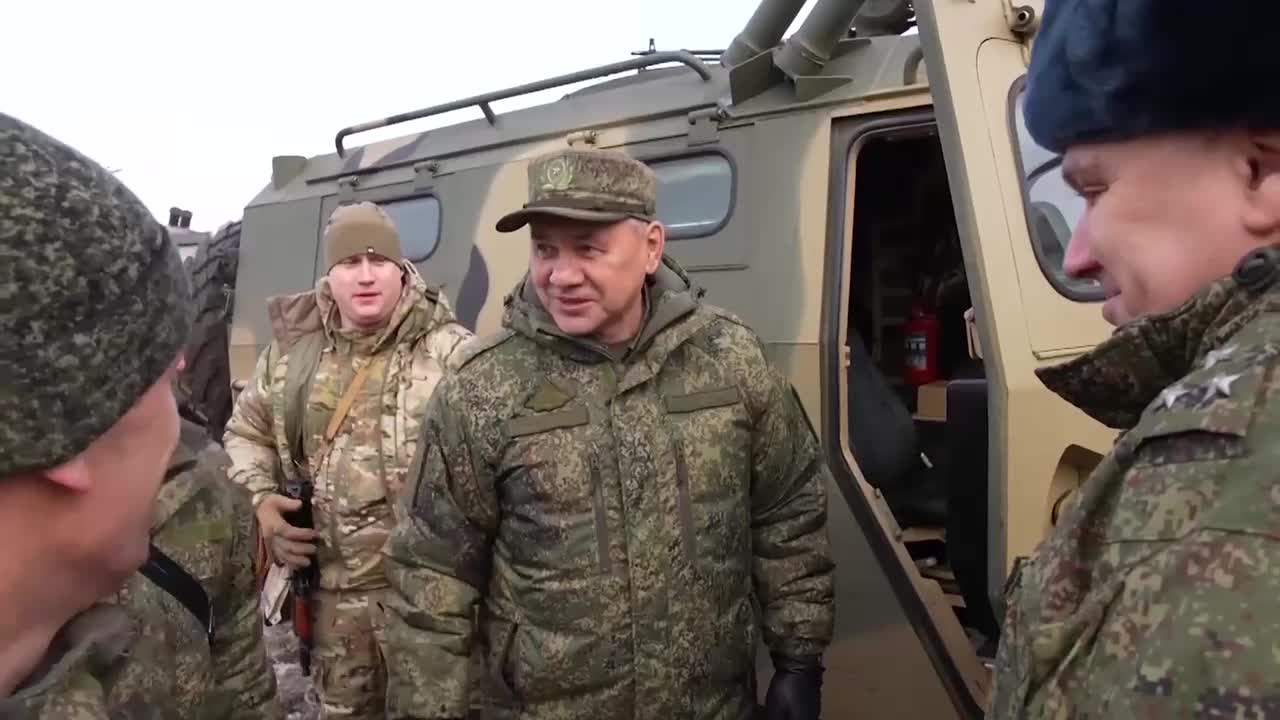 Shoigu came to the front line and inspected the units of the Russian