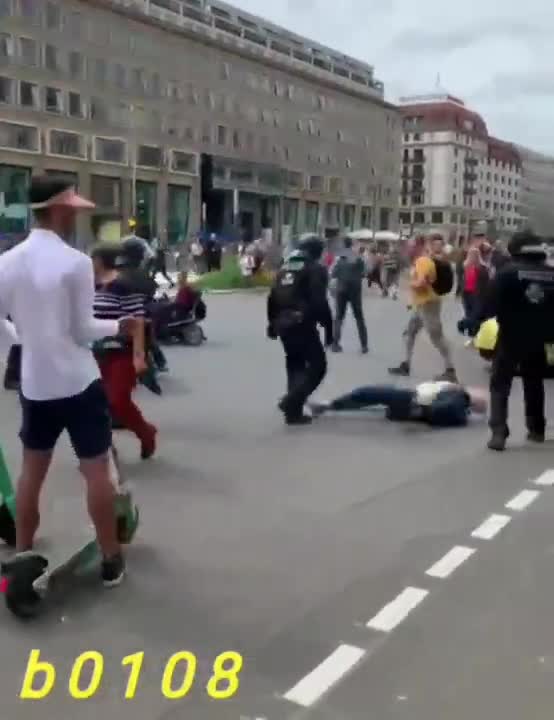 Berlin: Police Throw Woman to the Ground During Lockdown Protests 8-1-21