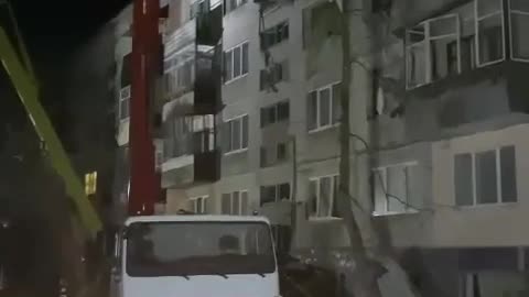 8+ Killed by Russian Missile Strikes on an Apartment Building in Slovyansk