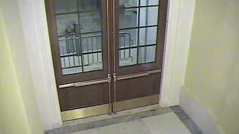 3443CHOB02CH12NRotundaExit_2021-01-05_01h20min00s757ms.mp4