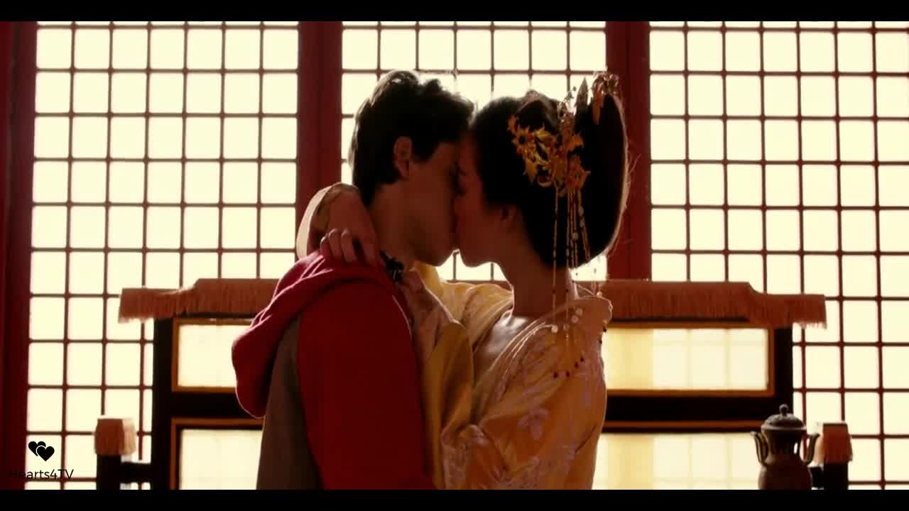Enter The Warriors Gate Uriah Shelton Kiss (HD) 💋