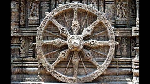 The Sun is the Wheel