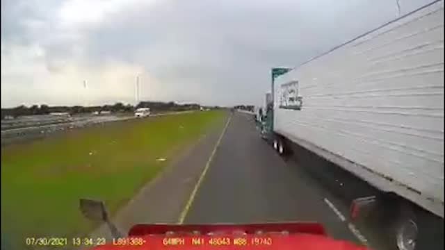 Truck Driver Forced onto Shoulder by Bad Driver