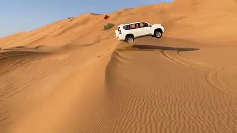 Power of Landcruiser in desert