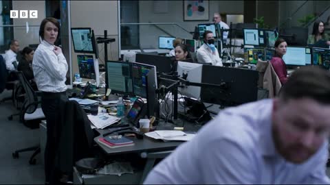 Huge office row breaks out on trading floor _ Industry Series 2