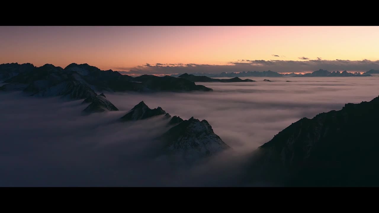 Outdoor aerial photography, evening sunset view of the U.S. Rocky Mountains