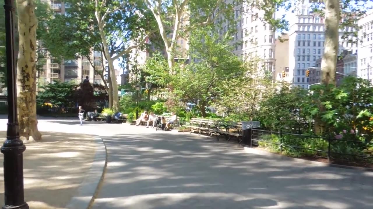 A WALK THROUGH MADISON SQUARE PARK