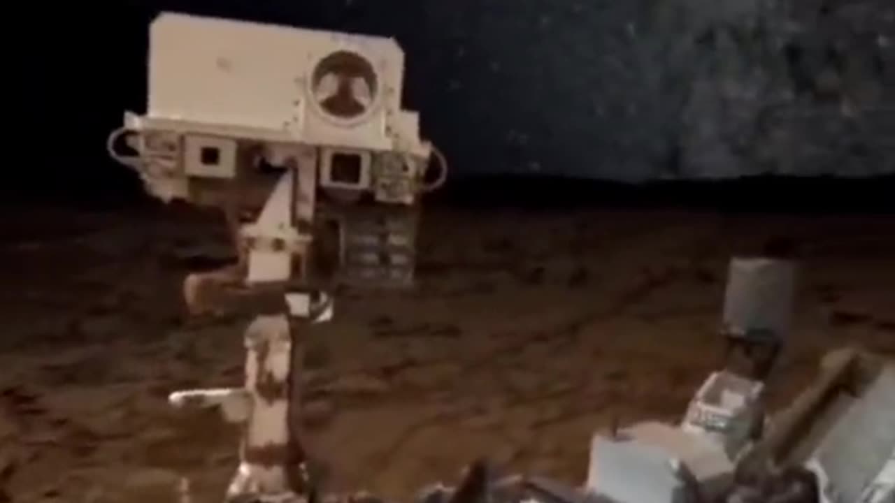 Astronaut Share New footage of Mars 😲 ? How is Mars Lok like at night