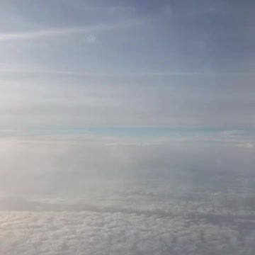 Rilascio scie chimiche nei cieli da parte di criminali che dovrebbero