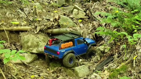 Ditch Crawl with Connie and her Traxxas TRX4