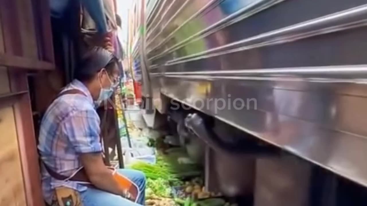 MARKET ON RAILWAY 🚂🚂🚂🚂🚂🚂🚂