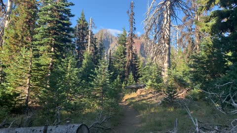 Central Oregon - Mount Jefferson Wilderness - Onward Mountain Ho!