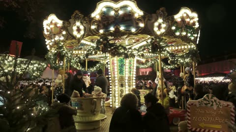 Schloss Charlottenburg Weihnachtsmarkt - Eterna - on Fujifilm X-H2/XF16-55