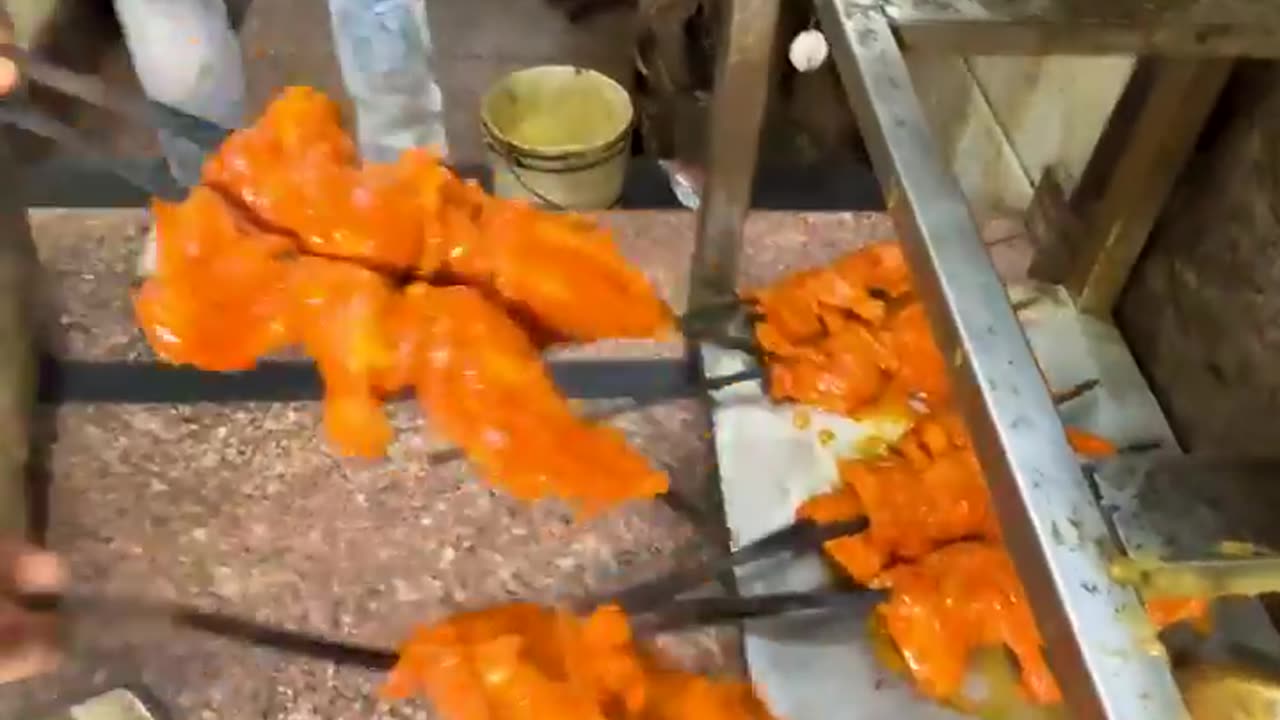 Delhi's Most Popular Butter Overloaded Chicken Malai Tangdi Tikka Rs. 140/- Only