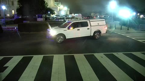 0687USCG00K25SouthBarricadePlaza_2021-01-06_17h56min24s027ms.mp4