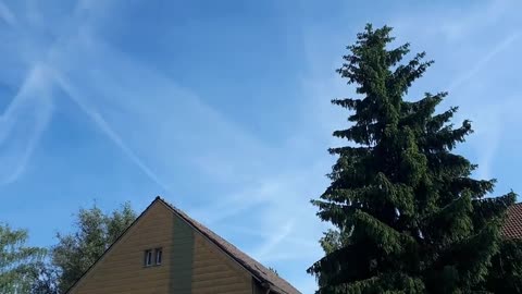 Himmel in Kronach am 1.6.2023 um 9:19 Uhr