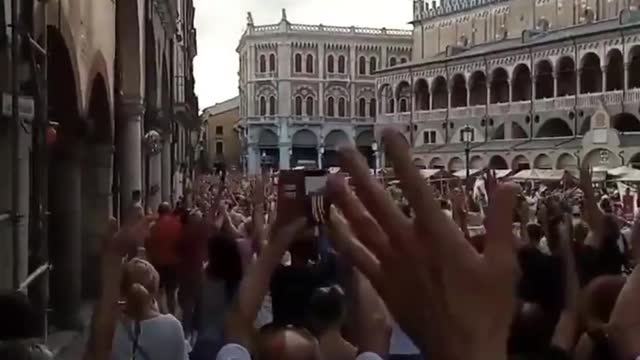 Padova, Italy: Green Pass, Lockdown Protest