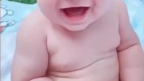 Baby reaction so funny