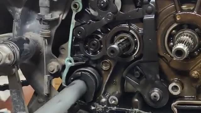 Automobile parts maintenance