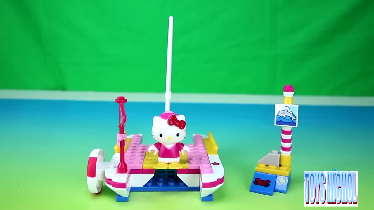 Hello Kitty Sailing to Ocean