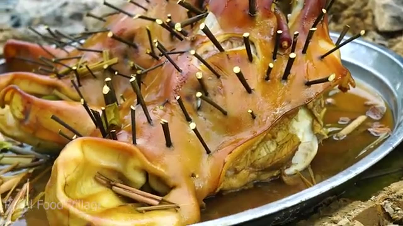 Pig Head Roast In Pot | Yummy Pig Head Cooking In Village