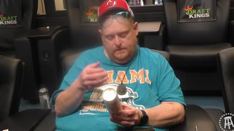 Tank's Taste Test Wild Bill's Strawberry and Cream Soda