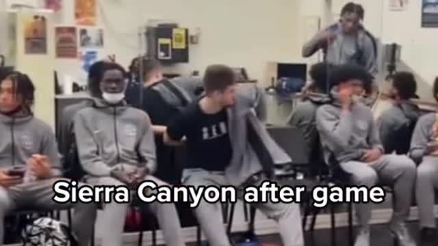 Them Sierra Canyon boys got the TUNES after the win 🎵