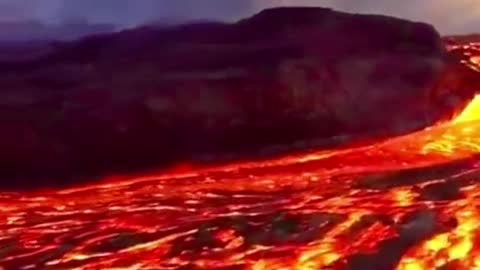 Largest volcano in the world erupting in United States