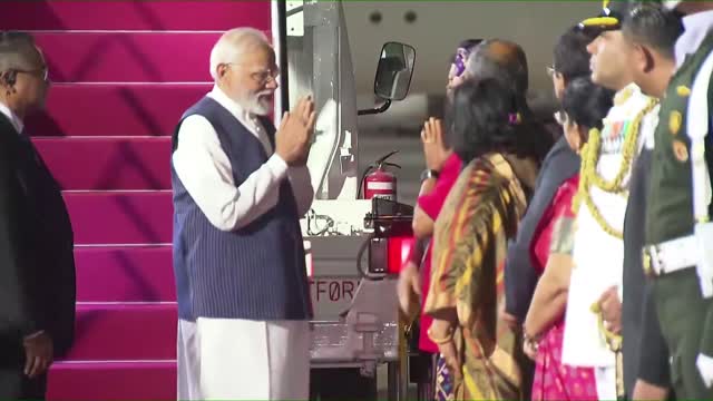 Indian PM Modi visits to bali G20 Summit