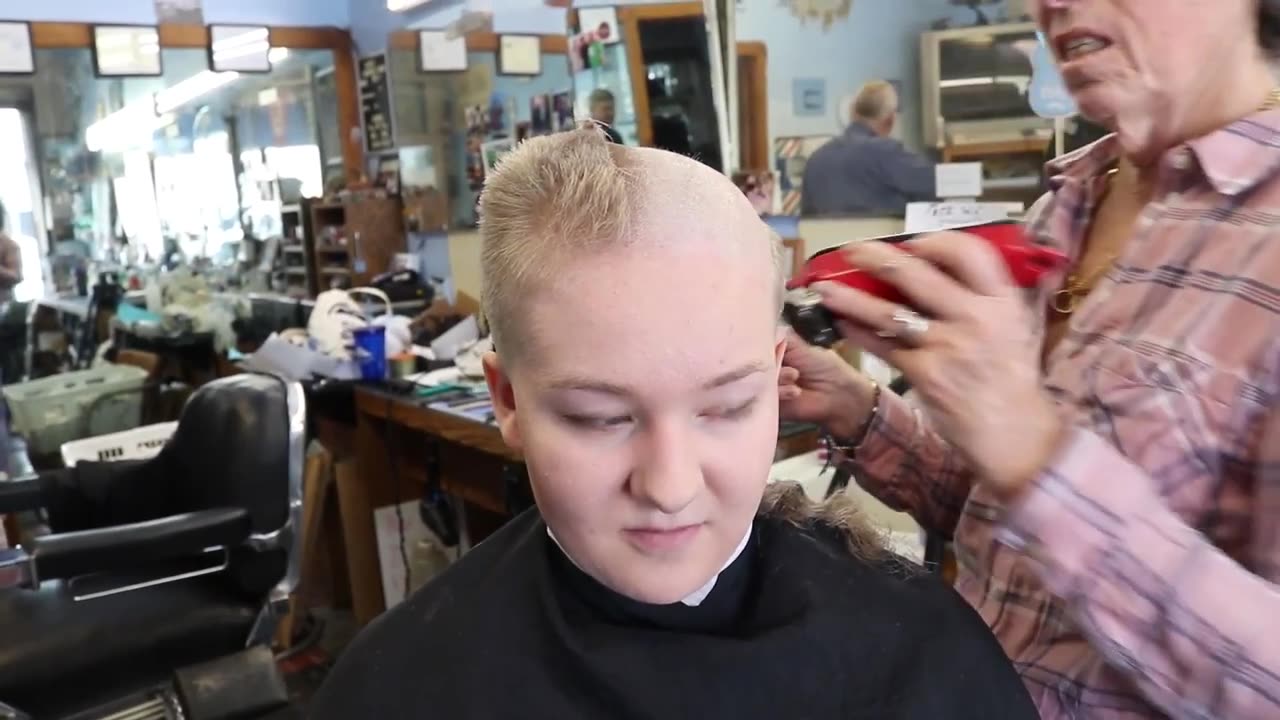 Neka Beautiful Women Headshave New Video 2023