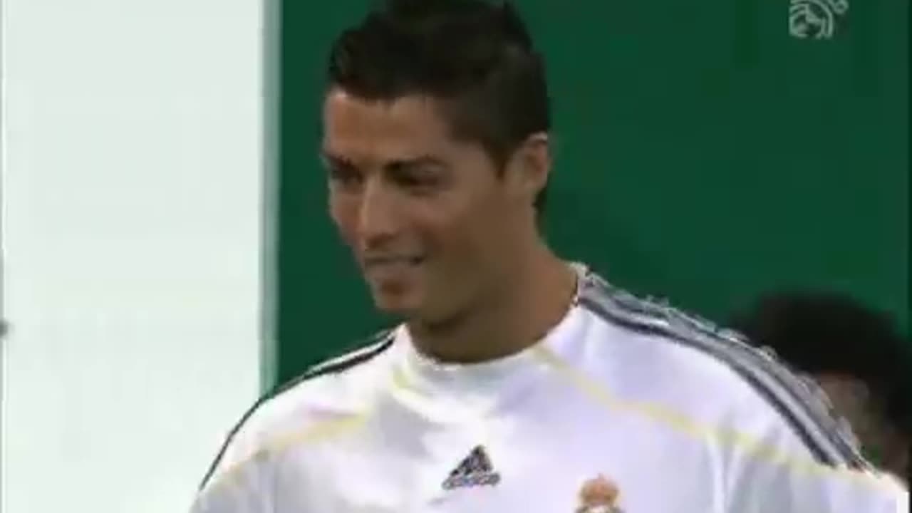 Cristiano Ronaldo Presentation at Santiago Bernabeu