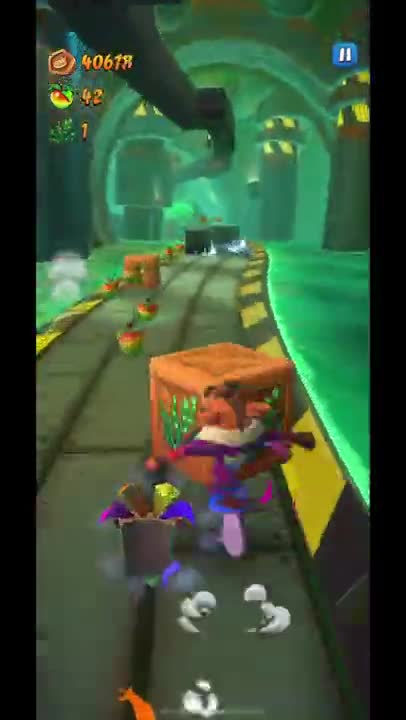 Spyro Biker Crash Bandicoot Skin Gameplay - Crash Bandicoot: On The Run!