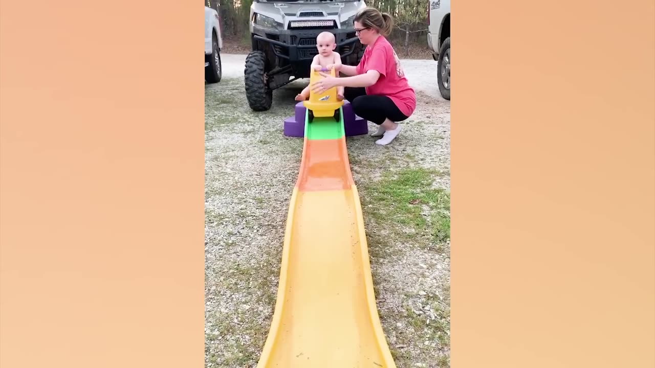 Funny Babies Playing Slide Fails - Cute Baby Videos