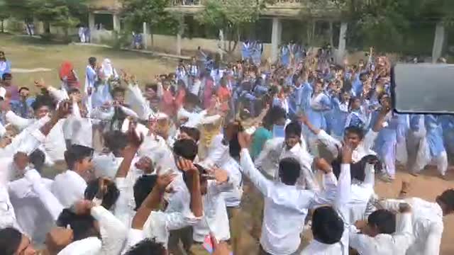 Indian School Funny Dance Video