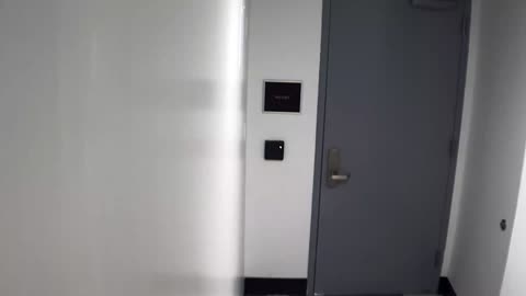 6144RHOBG2G201ABStairwayLobbyEntry_2021-01-05_00h00min01s780ms.mp4
